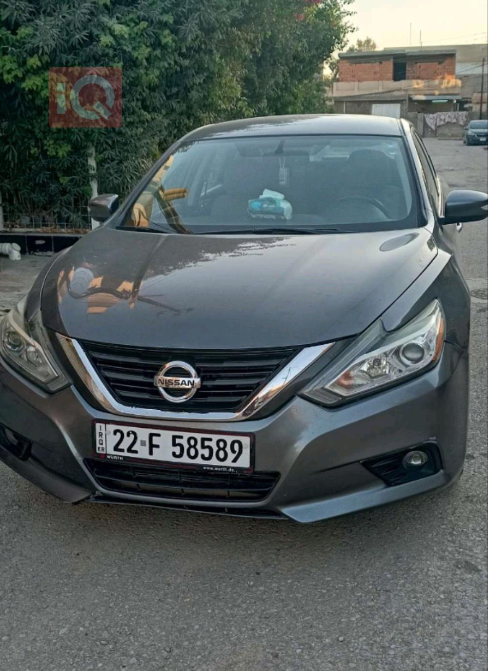 Nissan Altima